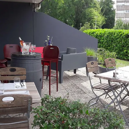 מלון Campanile Nature - Bordeaux Ouest לה בוסקה