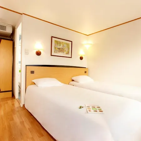 Campanile Nature - Bordeaux Ouest 3* לה בוסקה