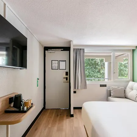 Campanile Nature - Bordeaux Ouest Hotell 3*