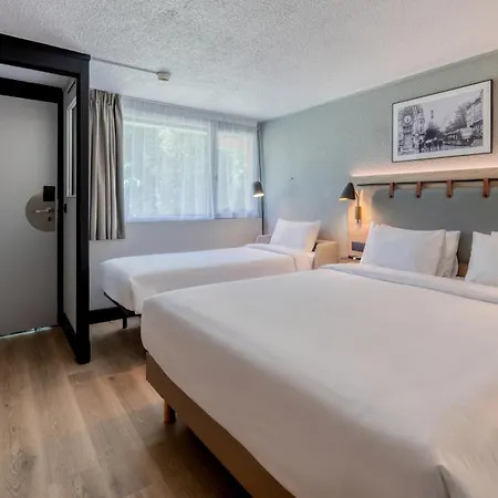 Hotel Campanile Nature - Bordeaux Ouest 3*