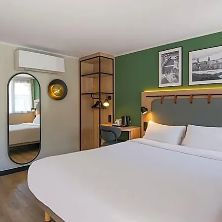 Campanile Nature - Bordeaux Ouest 3* Le Bouscat