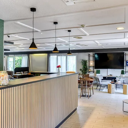 Campanile Nature - Bordeaux Ouest 3* Le Bouscat