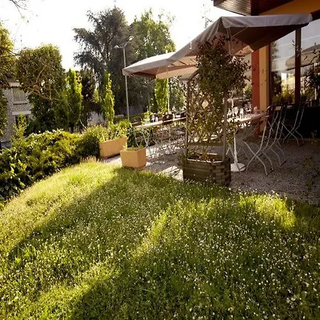 Hotell Campanile Nature - Bordeaux Ouest