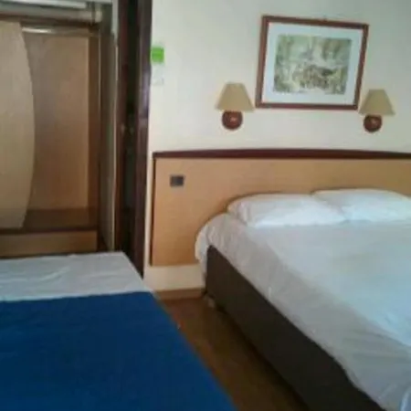 Hotel Campanile Bordeaux Ouest -