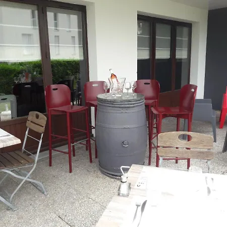 Campanile Bordeaux Ouest - Hotel
